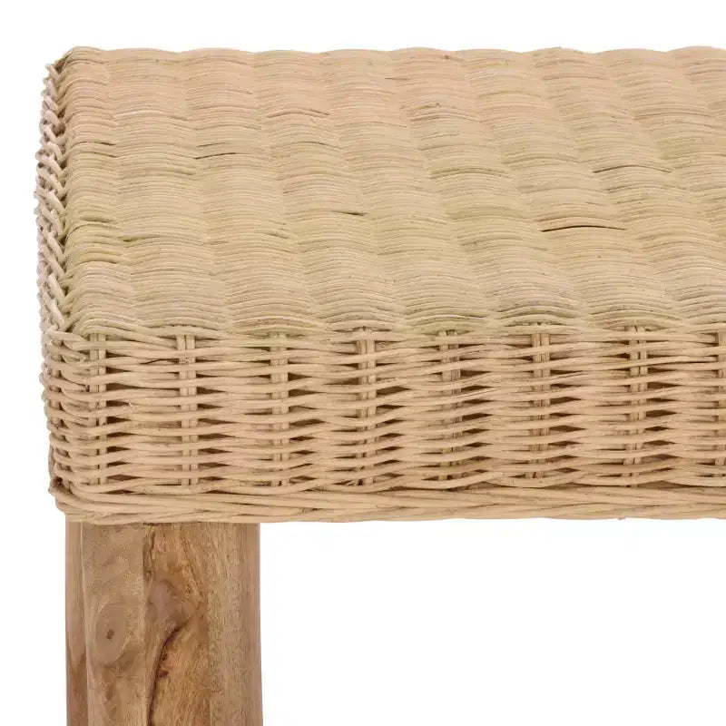 Tavolino da caffè in rattan intrecciato con struttura in legno di mango
