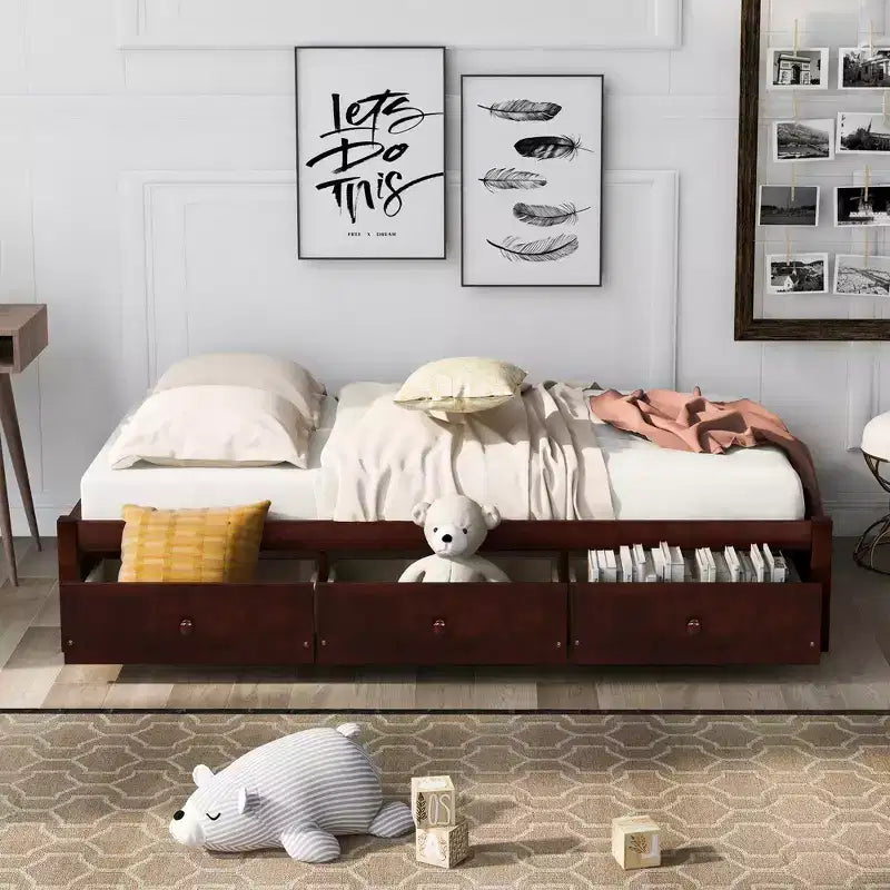 Letto a piattaforma a una piazza in legno di pino con 3 cassetti portaoggetti